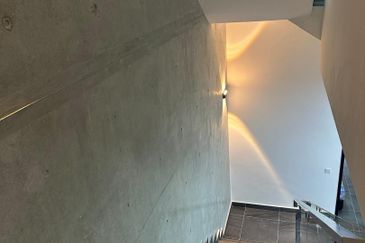 Kulai / Bandar Putra / Bukit Seni / D’Art Hill Residence / 2.5 Storey House 