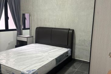 Kulai / Bandar Putra / Bukit Seni / D’Art Hill Residence / 2.5 Storey House 