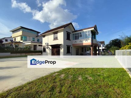 Senai / Jalan anak bukit / Bungalow House, Johor, Senai