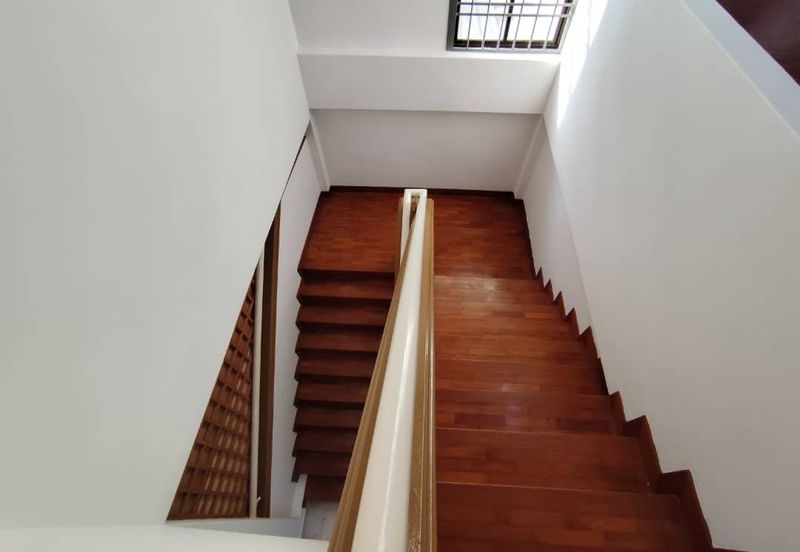 Senai / Jalan anak bukit / Bungalow House