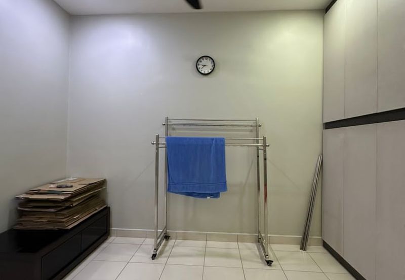 Johor Bahru / Taman Seri Austin / Jalan Seri Austin 3/5x  Double Storey Terrace House  - ⁠Fully Renovated