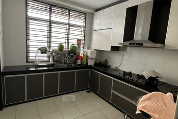 Johor Bahru / Taman Seri Austin / Jalan Seri Austin 3/5x - Double Storey Terrace House