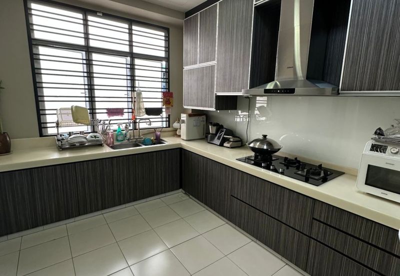 Johor Bahru / Taman Seri Austin / Jalan Seri Austin 3/5x - Double Storey Terrace House