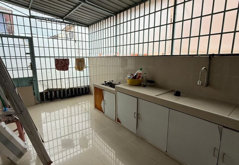 Iskandar Puteri / Bukit Indah / Jalan Indah 5 / Double Storey Terrace House End Lot + 10ft / Unblockland 