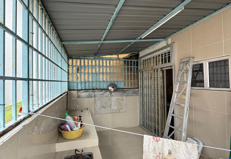 Iskandar Puteri / Bukit Indah / Jalan Indah 5 / Double Storey Terrace House End Lot + 10ft / Unblockland 