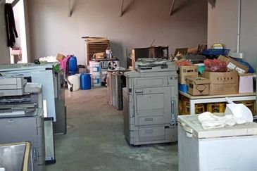 Johor Bahru/ Taman Eko Perniagaan / Jalan Eko Perniagaan 2/5 & Semi Detached Factory Corner Lot