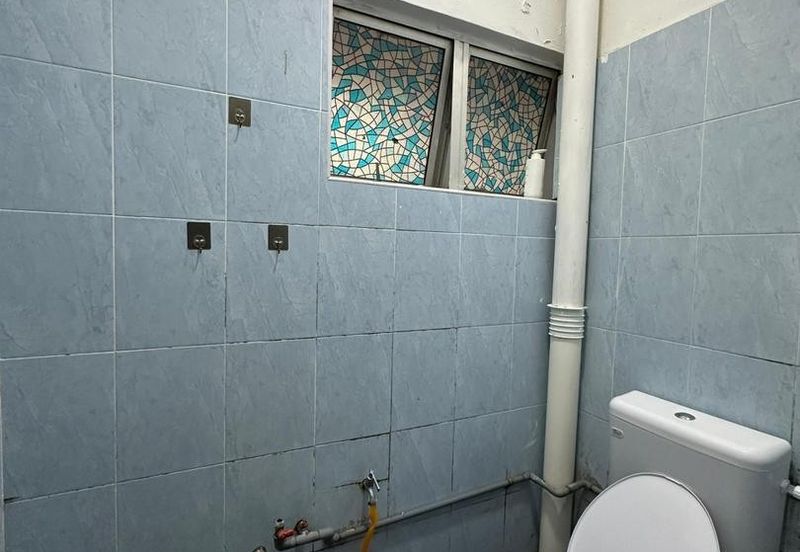 Kulai / Taman Sri Putri / Jalan Sri Putri 2 / Double Storey House Unblock Unit 
