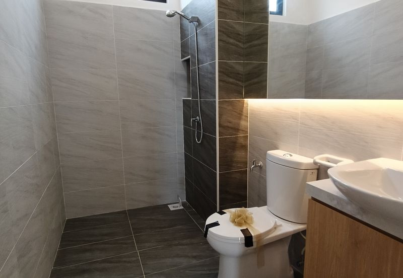 Johor Bandar Tiram / New Launch Double Storey House / 👉Early Bird Promotion👉Free Legal & Stamp Duty 👉Free MOT🔥Monthly from RM3xxx