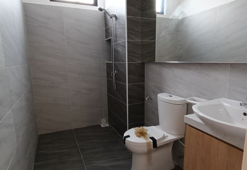 Johor Bandar Tiram / New Launch Double Storey House / 👉Early Bird Promotion👉Free Legal & Stamp Duty 👉Free MOT🔥Monthly from RM3xxx