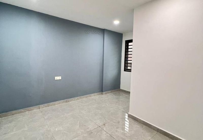Gelang Patah/ Jalan Nusa perintis 1x - Single storey terrace Unblock Unit 