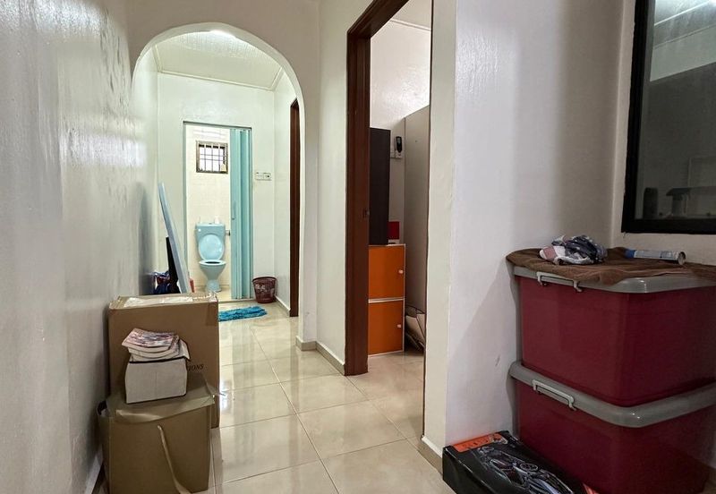 Kulai / Saleng / Taman muhibah / Jalan Jambu Mawah / Double Storey Low Cost / Fully Renovation