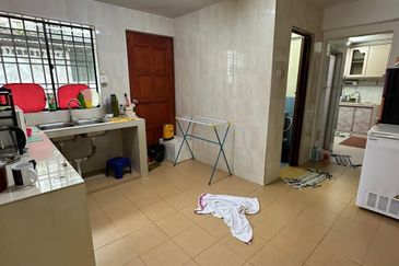 Kulai / Saleng / Taman muhibah / Jalan Jambu Mawah / Double Storey Low Cost / Fully Renovation