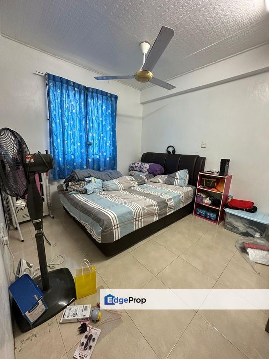 Kulai / Saleng / Taman muhibah / Jalan Jambu Mawah / Double Storey Low Cost / Fully Renovation, Johor, Kulai