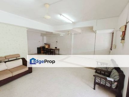 Kulai / Taman Kota Kulai / Jalan Saga / Double Storey Terrace House Original Unit 大古来城双层排楼出售, Johor, Kulai