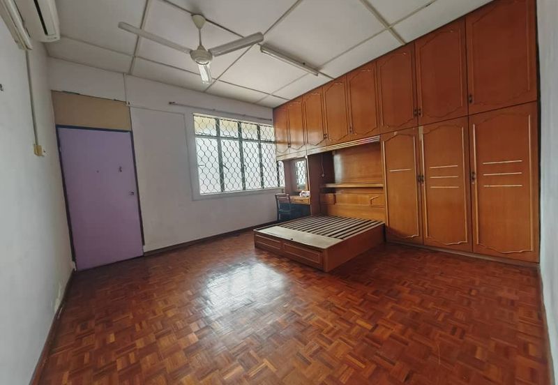 Kulai / Taman Kota Kulai / Jalan Saga / Double Storey Terrace House Original Unit 大古来城双层排楼出售