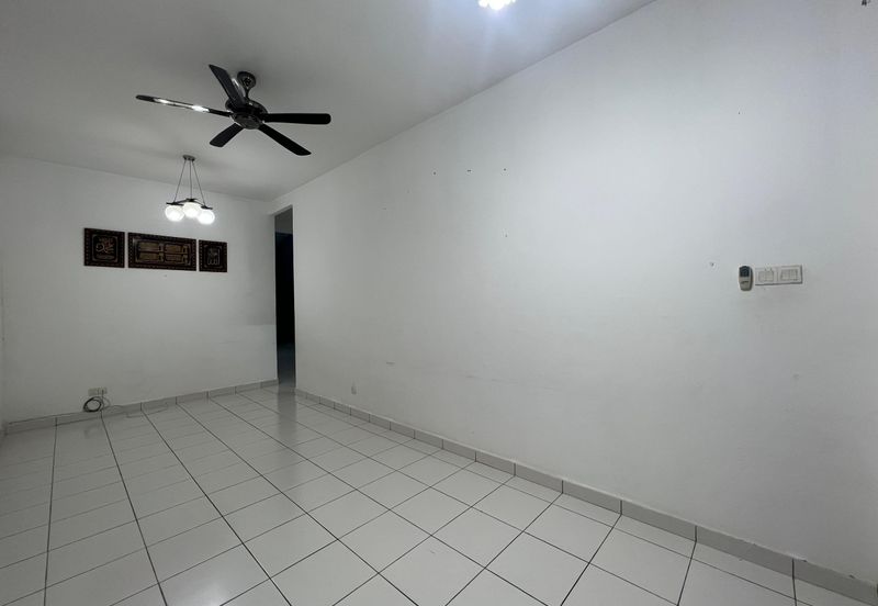 Kulai - Bandar Putra - Jalan Rajawali 1x - Single storey Terrace House