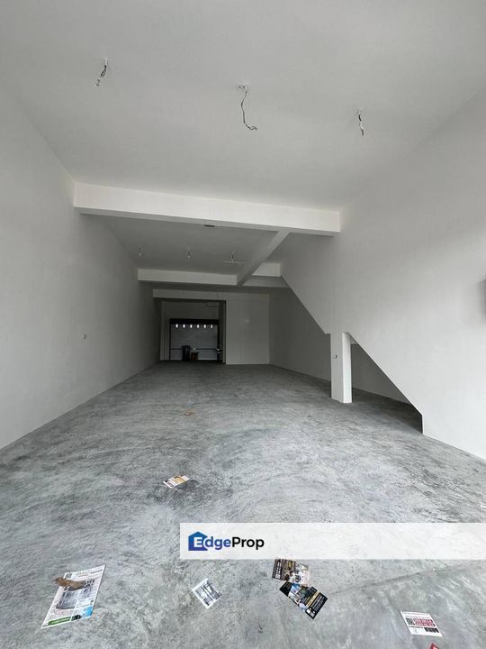 Iskandar Puteri / Taman, Persiaran Eko Botani / Eco boulevard 2 / 2 GF adjoining units, Johor, 