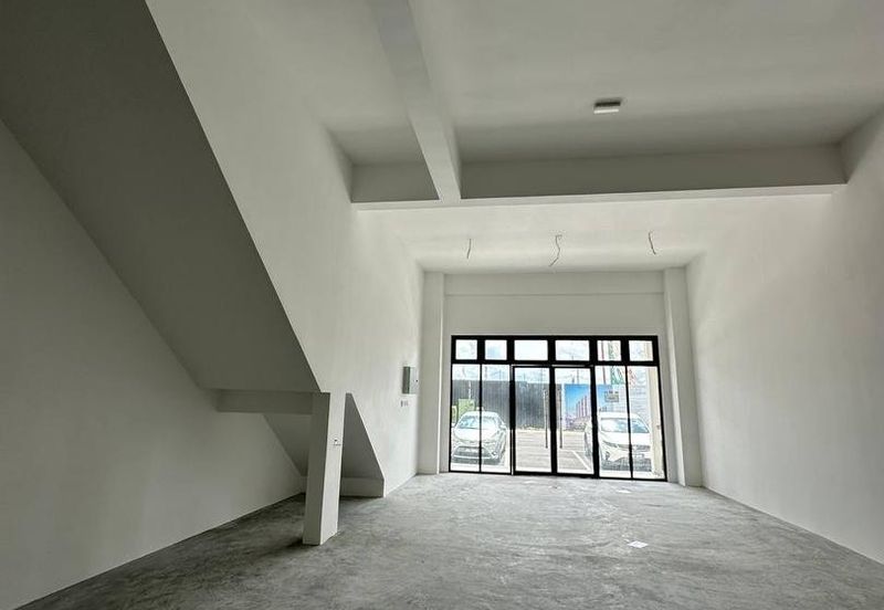 Iskandar Puteri / Taman, Persiaran Eko Botani / Eco boulevard 2 / 2 GF adjoining units