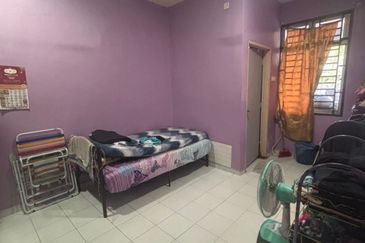 Senai / Jalan Senai Utama / Single Storey Terrace House 