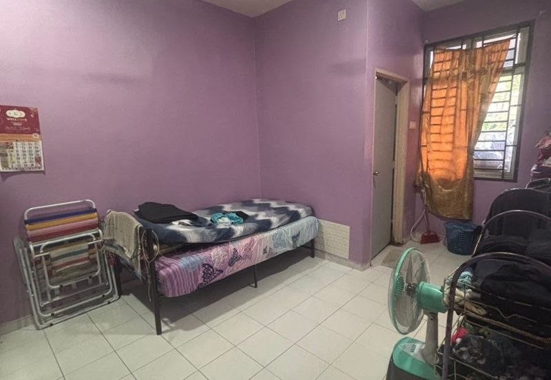 Senai / Jalan Senai Utama / Single Storey Terrace House 