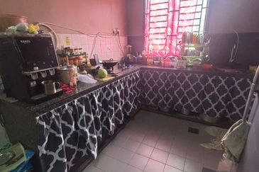 Senai / Jalan Senai Utama / Single Storey Terrace House 