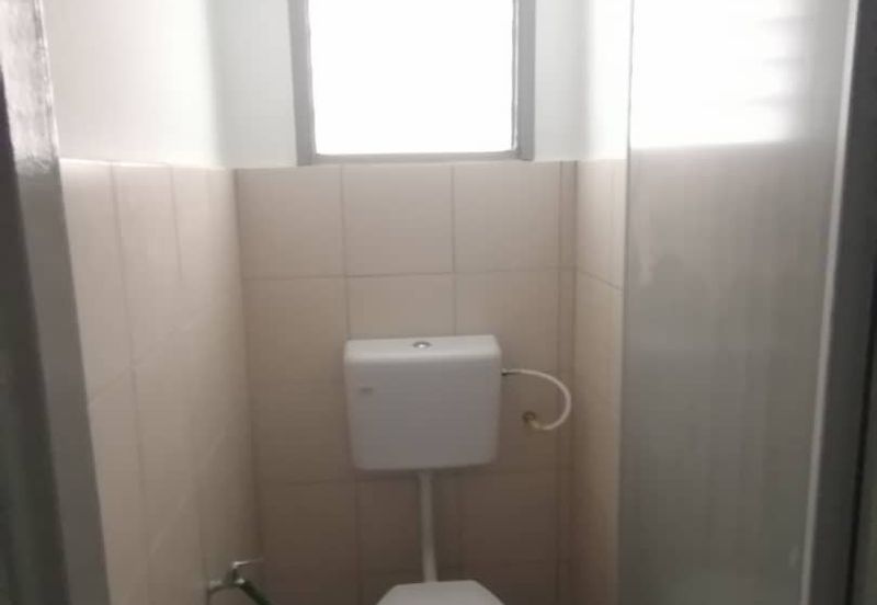 Kulai / Bandar Indahpura / Jalan Kenanga 29/9 - 4 Storey Shop Office