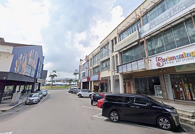 Johor Bahru/ Desa Tebrau / Jalan Harmonium 23/x - 3 Storey Shop Lot 