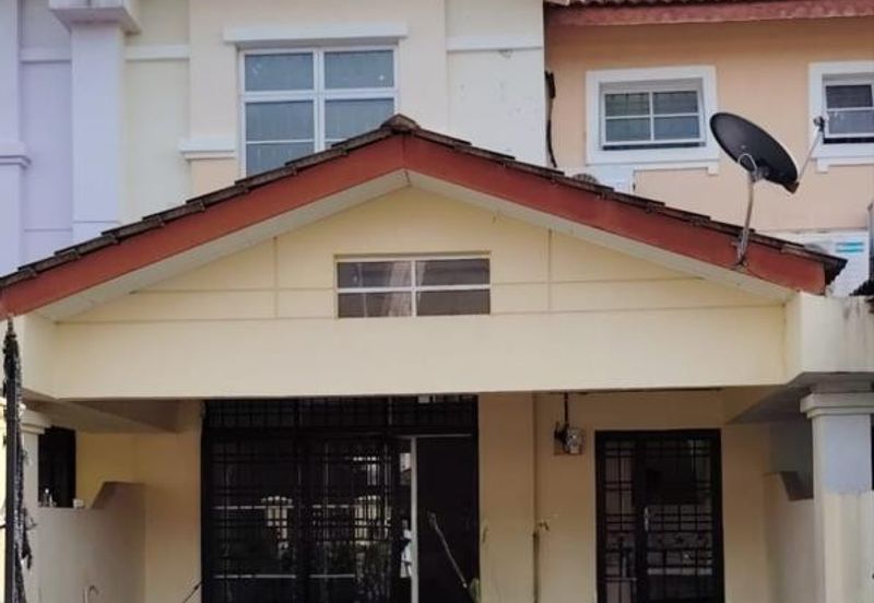 Skudai / Pulai Perdana / Double Storey Terrace House 