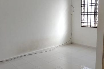 Skudai / Pulai Perdana / Double Storey Terrace House 