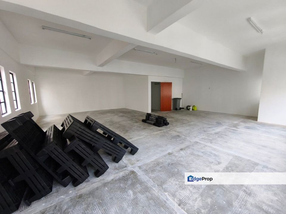 Kulai / Bandar Indahpura/ Jalan Kenanga 29/6 - 4 Storey Shop Office Endlot, Johor, Kulai