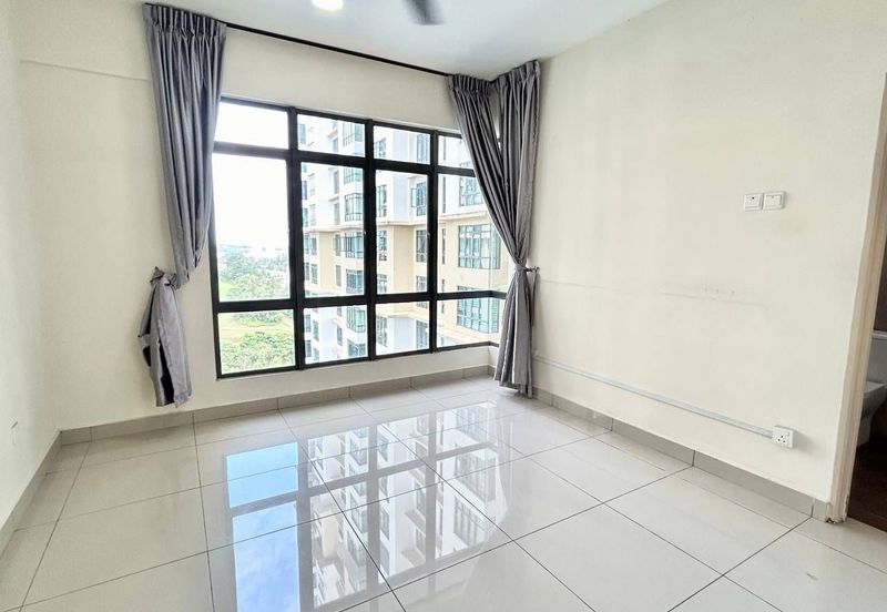 Johor Bahru/ Taman Daya / Jalan Sagu / Arc Austin Hill 