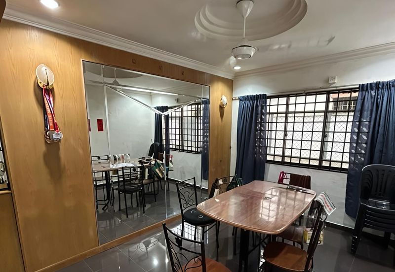 Bandar Permas Jaya / Jalan Permas 12/x - Double Storey Terrace House 