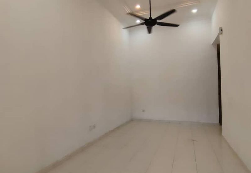 Kulai / Taman Gemilang KCC / Single Storey Terrence House 