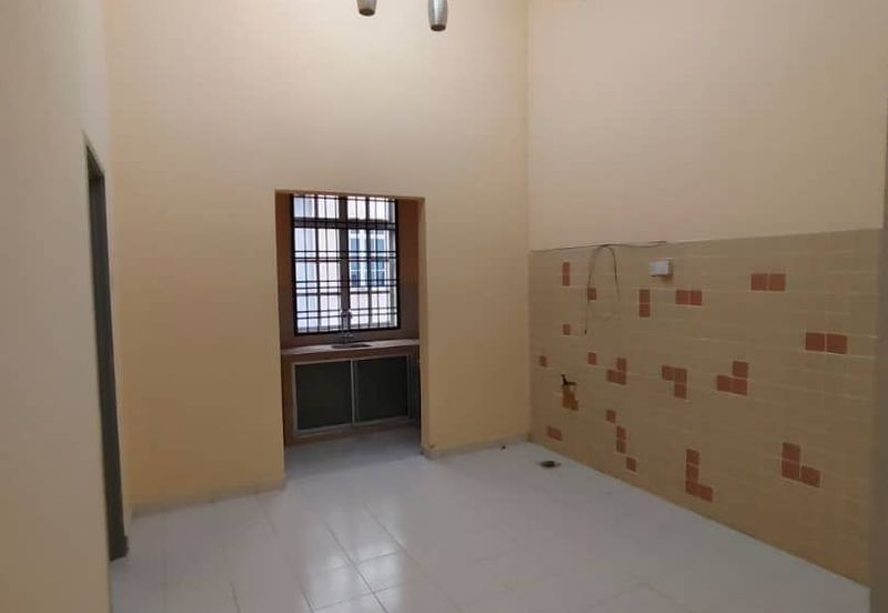 Kulai / Taman Gemilang KCC / Single Storey Terrence House 