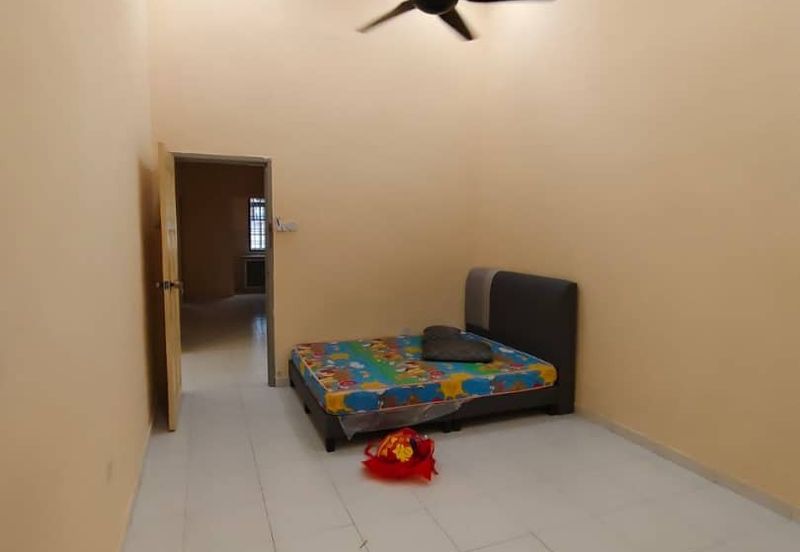 Kulai / Taman Gemilang KCC / Single Storey Terrence House 