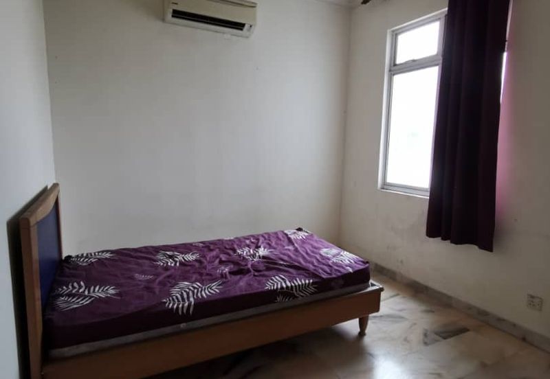 Johor Bahru/ Jalan Bukit Cagar / Orchid View Condominium