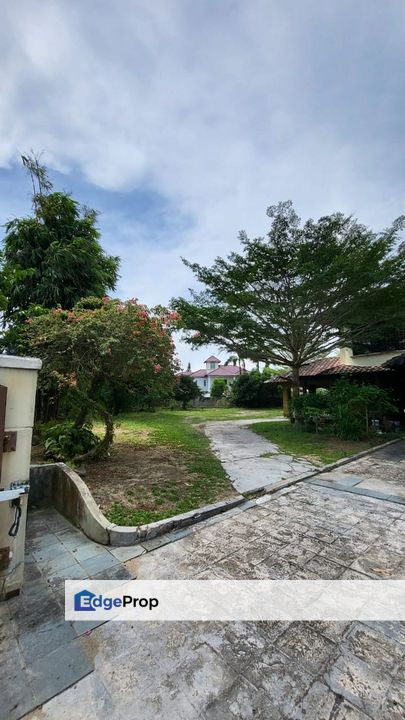 Kulai / Bandar Putra / IOI Palm Villa / Jalan Mewah / Double Storey biggest Semi D, Johor, Kulai