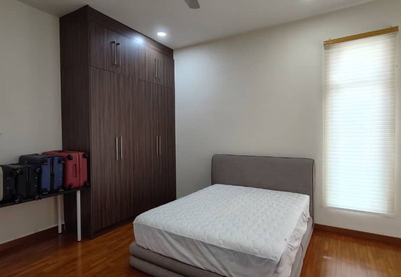 Taman Impian Emas / Impian heights (Park Link Villa) Double Storey Semi D 