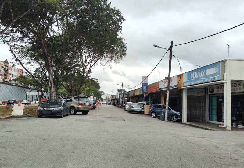  Kulai / Kulai Besar / Taman Teok / Single Storey Shoplot