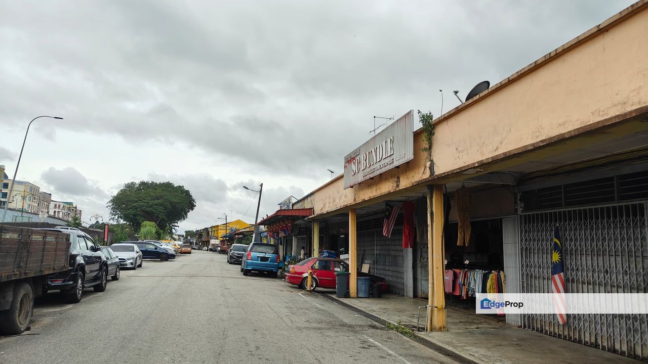  Kulai / Kulai Besar / Taman Teok / Single Storey Shoplot, Johor, Kulai