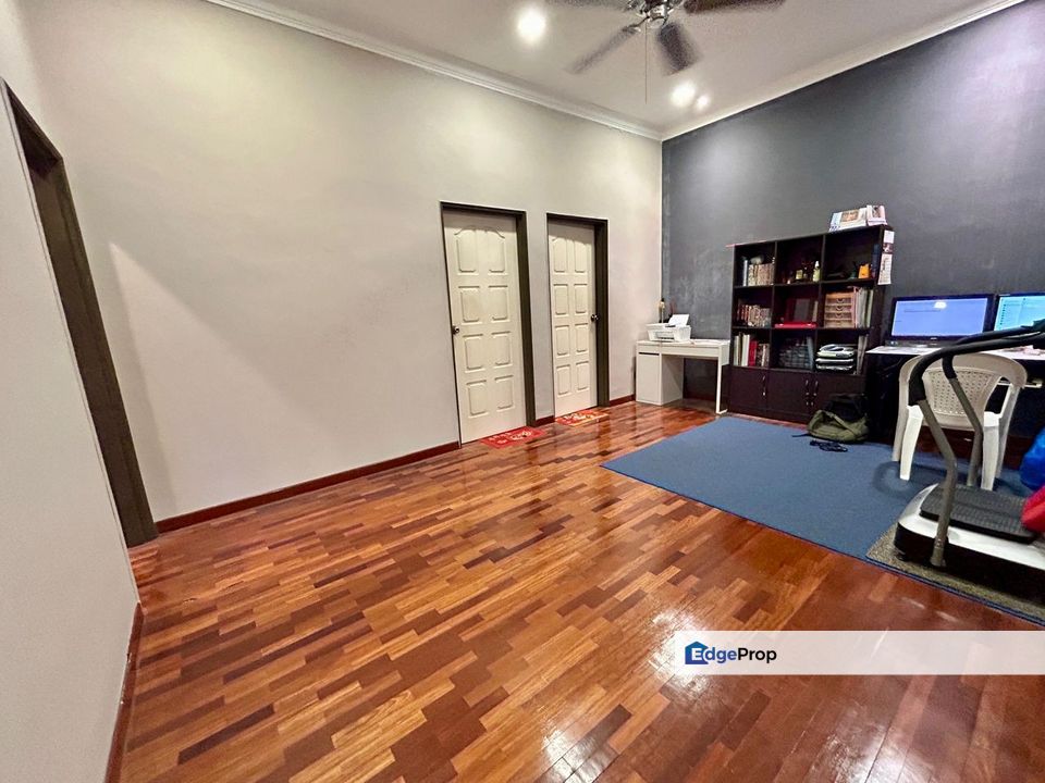 Kulai / Bandar Putra / IOI Palm Villa Gate B / Double Storey Bungalow, Johor, Kulai