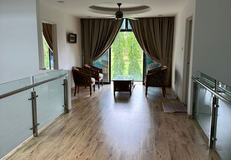 Kulai / Bandar Putra/ IOI Palm Villa / Double Storey Bungalow 