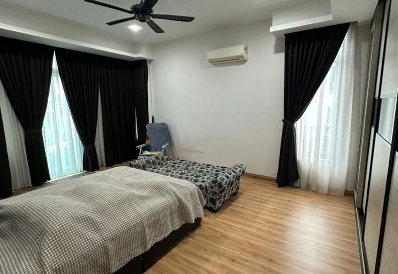 Kulai / Bandar Putra/ IOI Palm Villa / Double Storey Bungalow 