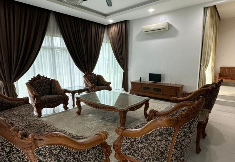 Kulai / Bandar Putra/ IOI Palm Villa / Double Storey Bungalow 