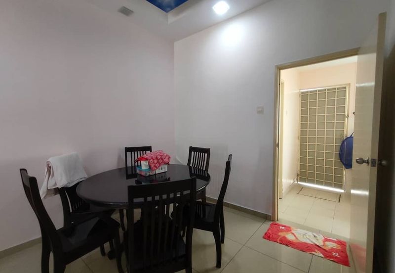 Skudai / Kangkar Pula / Sri Pulai Perdana 2 / Double Storey House Good Condition