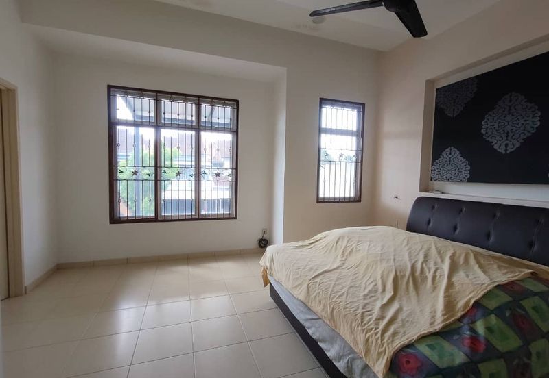 Skudai / Kangkar Pula / Sri Pulai Perdana 2 / Double Storey House Good Condition