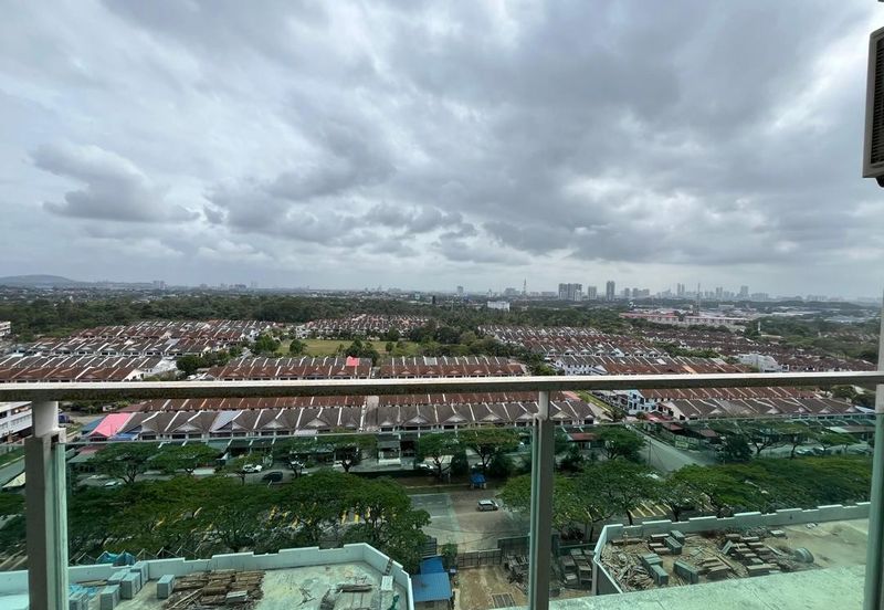 JB Taman Mount Austin / Palazio Studio 