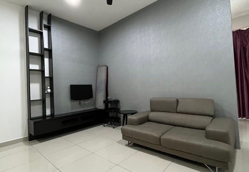 JB Taman Mount Austin / Palazio Studio 