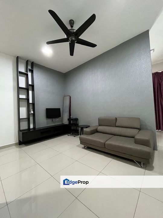 JB Taman Mount Austin / Palazio Studio , Johor, Johor Bahru