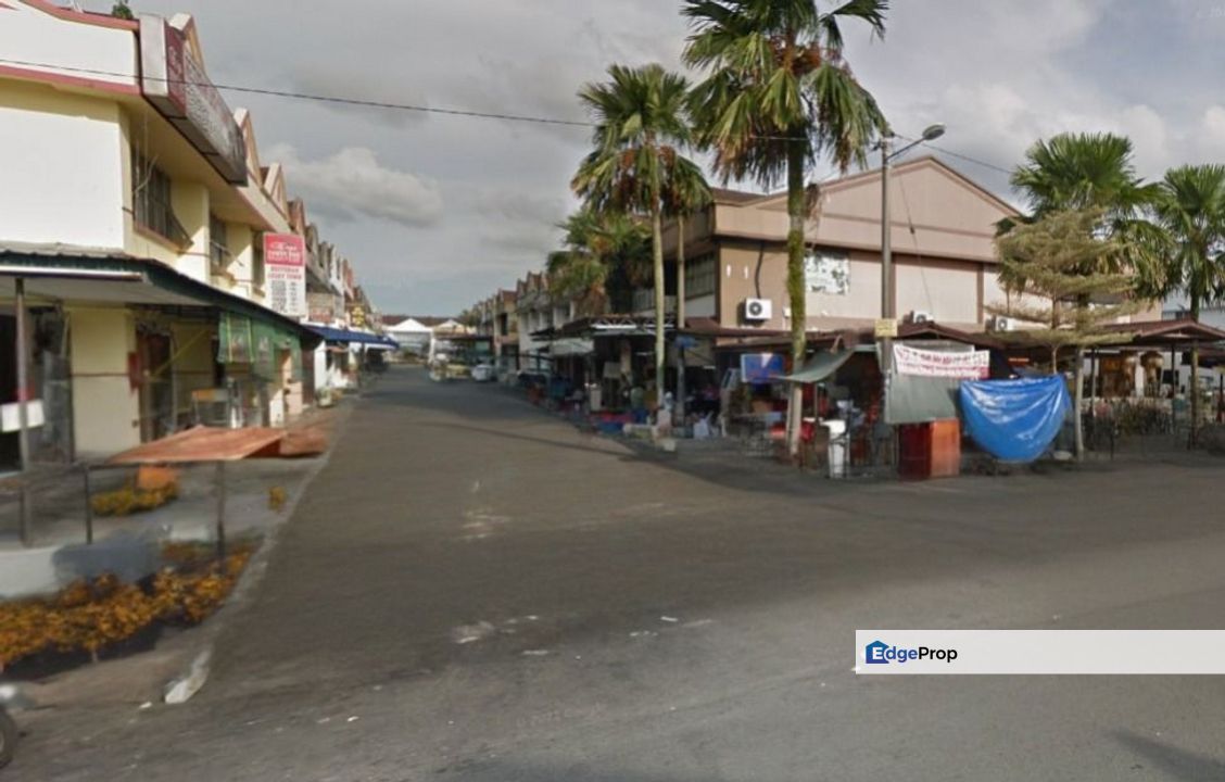 Skudai/ Taman Universiti / Jalan Kebudayaan 12 - Double Storey Shop Lot / 2 Adjoining Shop, Johor, Skudai